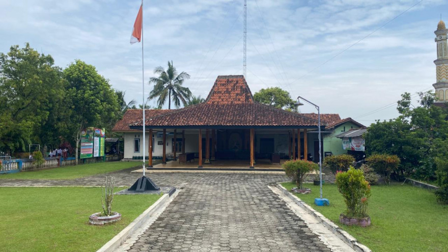 Album : Balai Desa Piasa Wetan